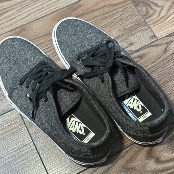 Vans Skate Chukka Low – Dark Grey – Men’s Size 9 – New / Unused - Picture 3 of 6